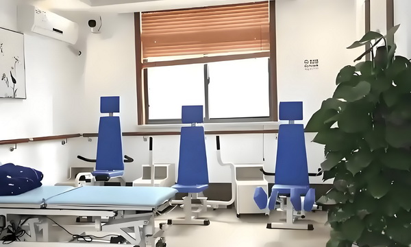 应届毕业生可以在深圳直接落户嘛_董璇谈2任丈夫：从没想过会和高云翔离婚，张维伊敢娶我很勇敢 平台领先媒体知识的社会化