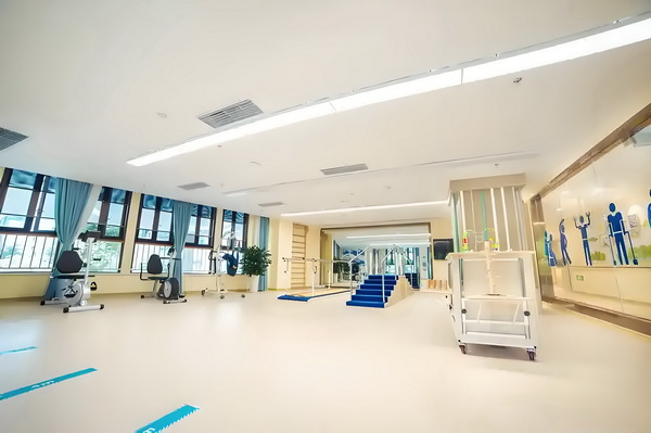 深户入户需要多久时间_泰国还没真正出手，洪森就呼吁冷静 不可能像大样一网一互联家独
